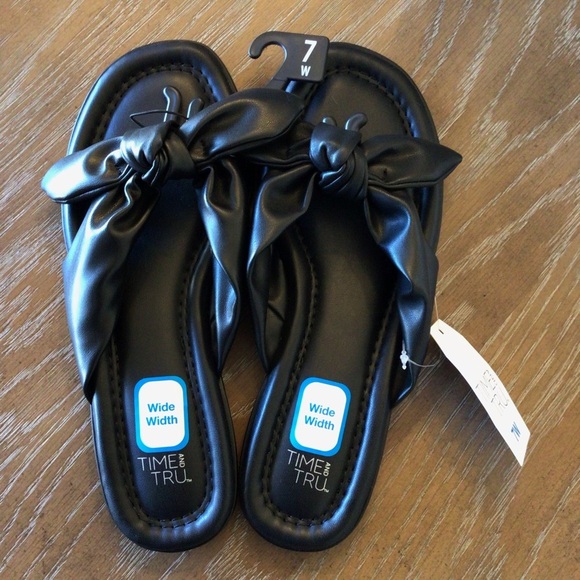Time and Tru Womens Black Bow Thong Flat Slip-on Sandals - Picture 4 of 7